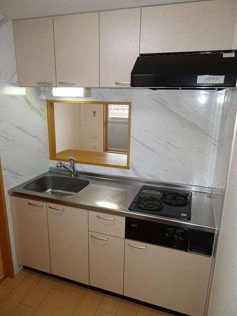 ホタカリュミエール・イワタのキッチン