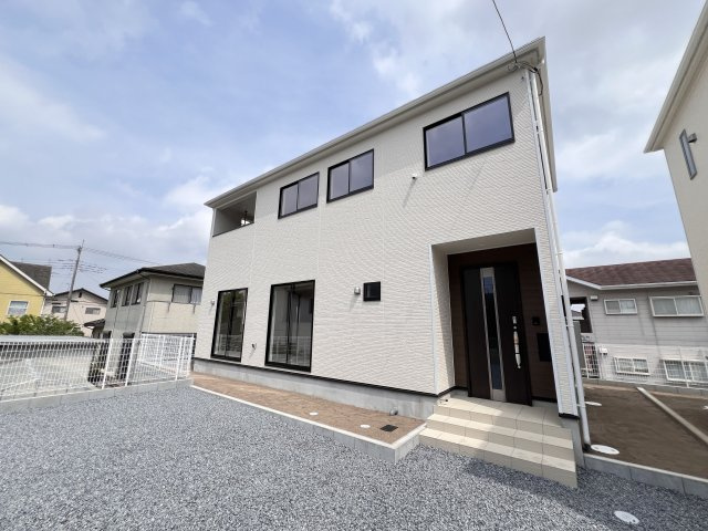 新築　高崎市吉井町吉井川第3　クレイドルガーデン　5号棟の外観|2026年3月完成しました！物件のご内覧等、お気軽にお問合せください♪　	