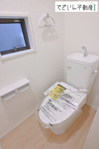 【トイレ】 | CRADLE GARDEN熊谷市赤城町第3　新築住宅 | ≪2号棟≫
現地(2026年4月撮影)