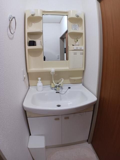 【洗面所】