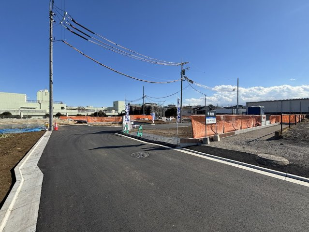 八王子市石川町16区画新築分譲住宅