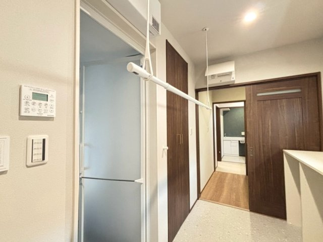 新築戸建　大垣市東町　全6区画分譲のその他|花粉や雨の日も安心の室内物干し。毎日の洗濯をストレスフリーに変える便利アイテムです。