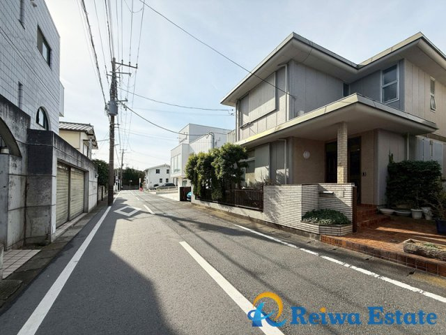 売地　茅ヶ崎市南湖5丁目の前面道路含む現地写真