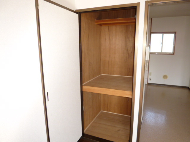 フォレスタの収納