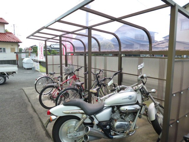 フォレスタのその他共用部分|駐輪場