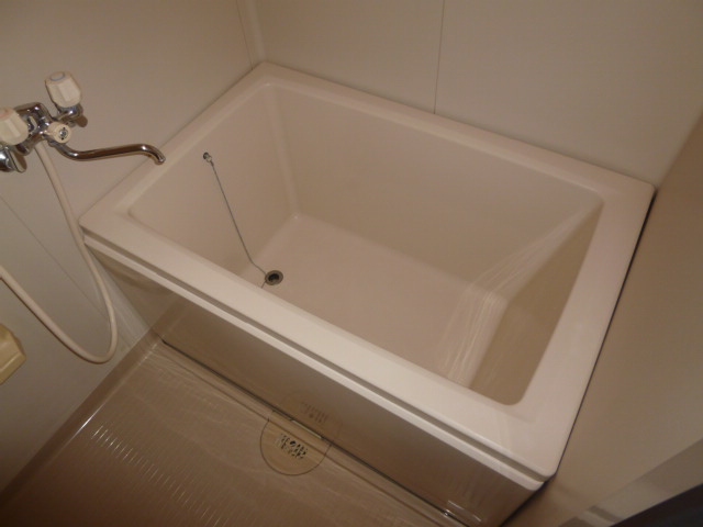 フォレスタの浴室