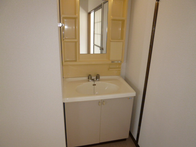 フォレスタの独立洗面台