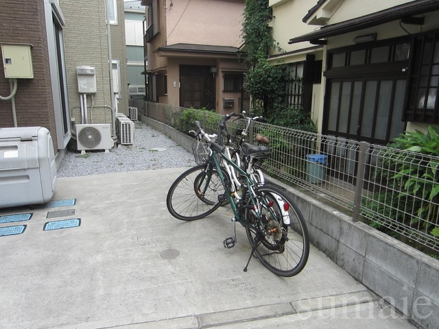 ドミール十条のその他共用部分|自転車置けます！