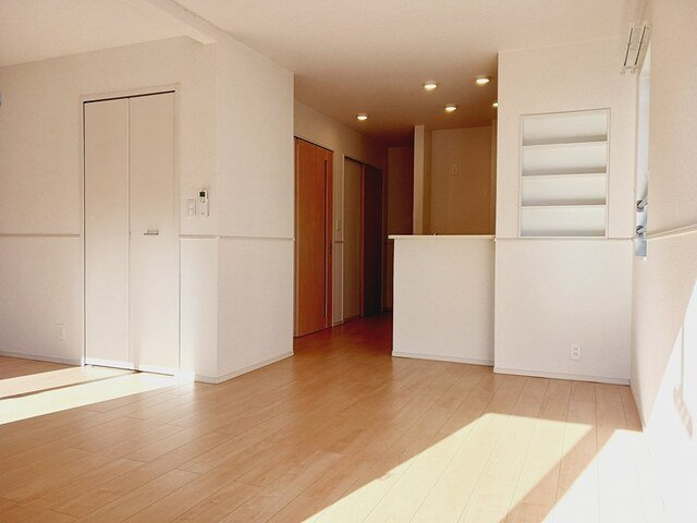 スカイガーデンＡの内装