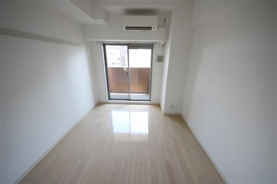 【洋室】 | プレサンス大阪城公園パークプレイス