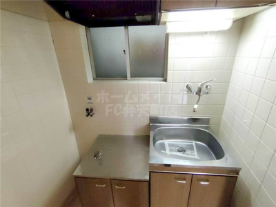 【キッチン】 | ヴィラナリー港晴