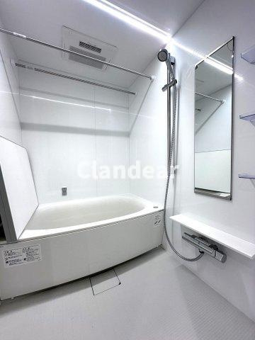 ベルシャトゥ谷塚の浴室|ドキドキの新生活も、安心してスタート。ぴったりの住まいを見つけませんか？クランディアが一緒に住まい選びをサポートします‼　まずは、お気軽にお問合せください　＃クランディア