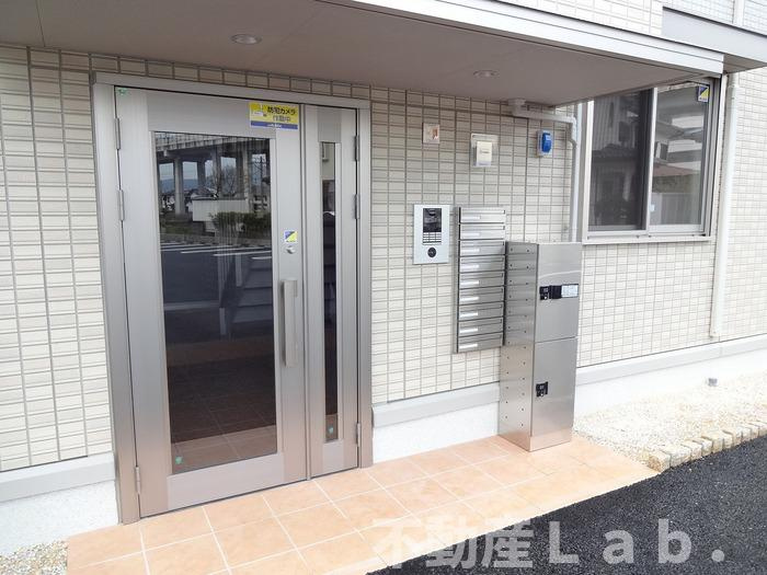 ディア・カーサ白藤のエントランス