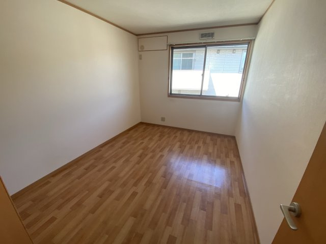 コンフォート佐良和Ⅱの子供部屋