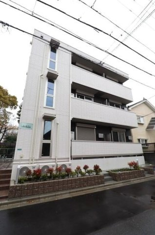 シャルマンの外観