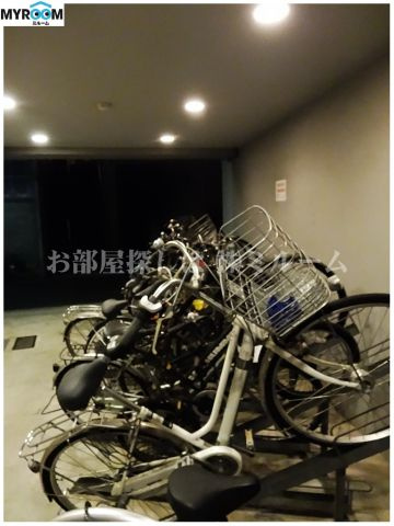 サンテミリオン目白西の設備|駐輪場