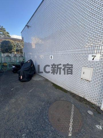 サングレース千歳台の駐車場