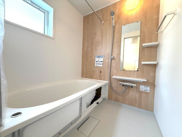 大規模分譲＜全22区画＞長期優良住宅／横浜市瀬谷区北新の浴室|参考写真（1号棟）