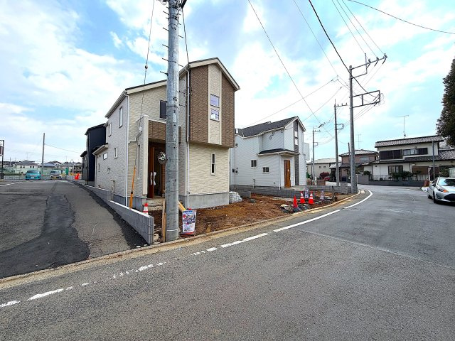 大規模分譲＜全22区画＞長期優良住宅／横浜市瀬谷区北新の前面道路含む現地写真|1・２・3号棟の建設地
公園も近くになり、落ち着いた住環境です。