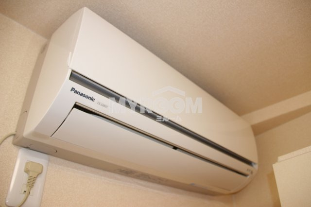 アーバンプレイス東中野Ⅱの設備|快適な生活に欠かせないエアコン完備★(同一仕様写真)