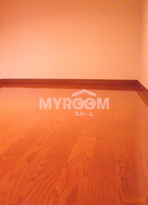 アーバンプレイス東中野Ⅱの寝室|フローリング☆(同一仕様写真)