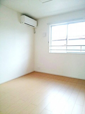 【その他】 | リヴァーサイド・ベルＡ