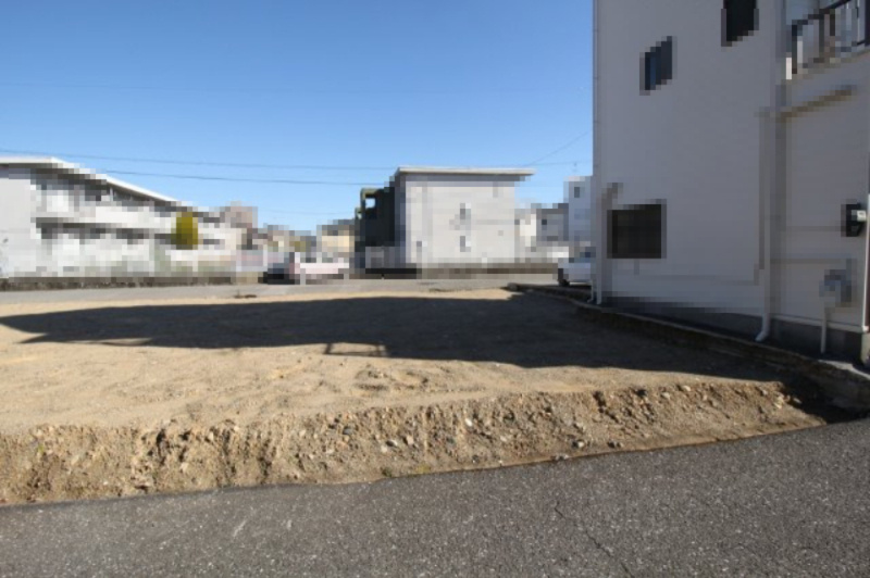 南万々　建築条件付き　売土地　D号地（全4区画）建築確認申請中の外観|Ｄ号地　プラン例　建物価格　　2,110.032万円　建物面積　76.59㎡　（約23.16坪）