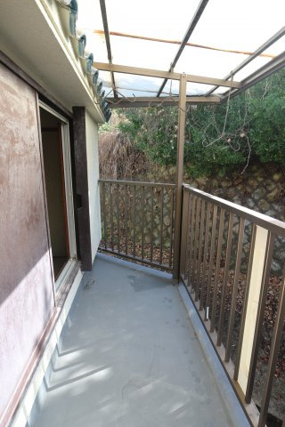 東垂水2丁目戸建のバルコニー