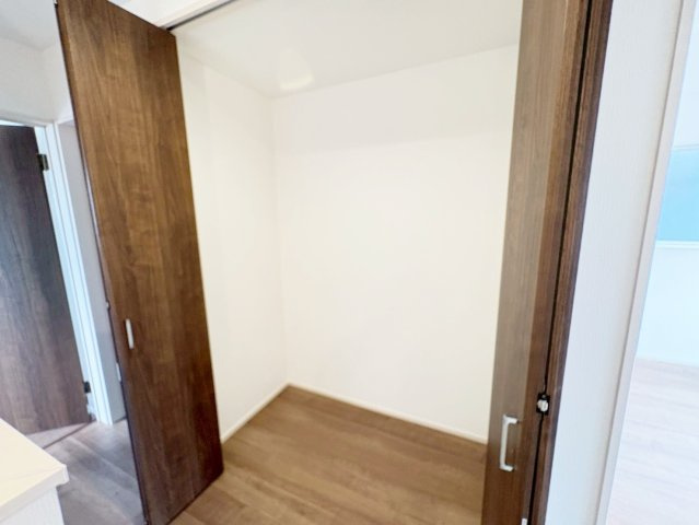 羽束師鴨川町1号地の収納