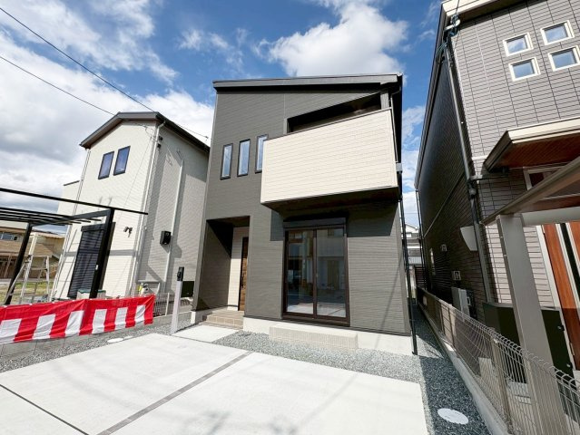 羽束師鴨川町1号地の外観