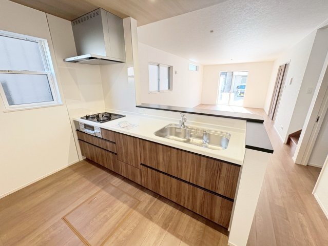 羽束師鴨川町1号地のキッチン