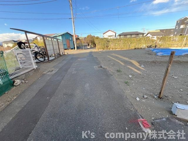 ◎茅ヶ崎市小桜町　建築条件無し　売地　区画1の前面道路含む現地写真|前面道路の様子です◇