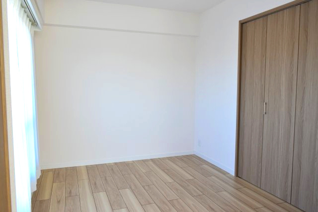 国立市富士見台２丁目の中古マンションの洋室