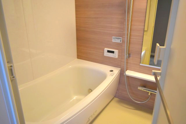 国立市富士見台２丁目の中古マンションの浴室