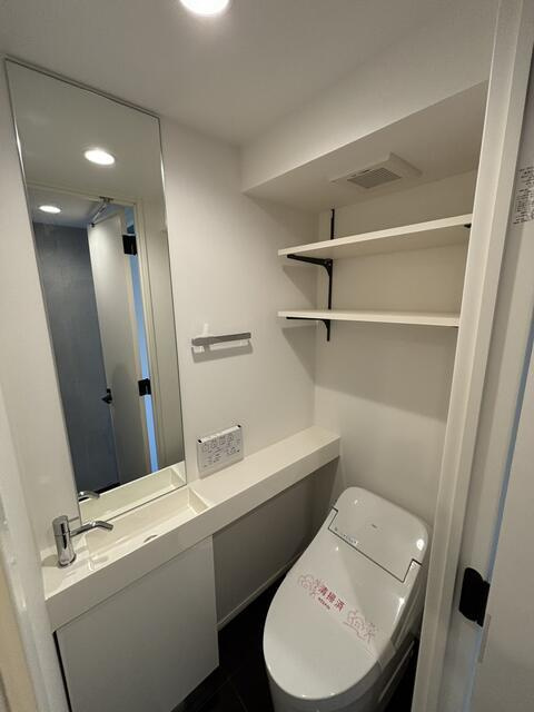 ＲｅｖｅＲｅｓｉｄｅｎｃｅ中野坂上のトイレ|トイレです