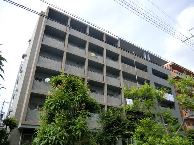 グランデパイースの外観