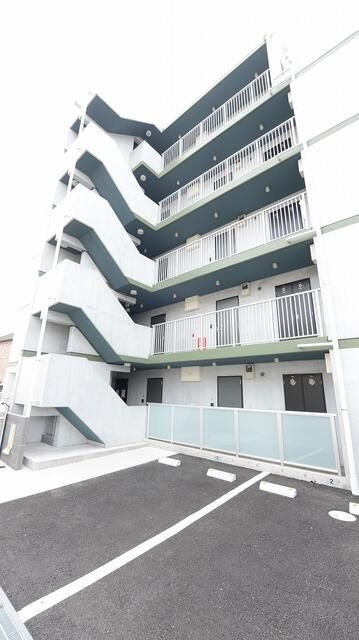 ｒｃレジ大和田の駐車場