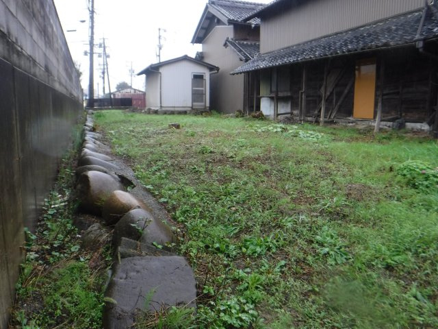 ６５９７６　羽島市福寿町平方上屋敷土地の外観