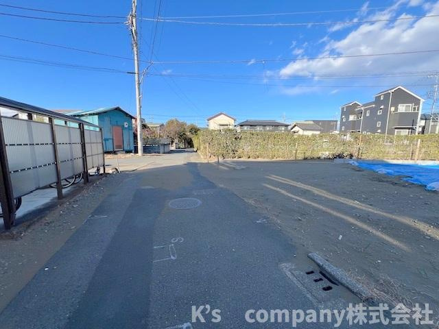 ◎茅ヶ崎市小桜町　建築条件無し　売地　区画2の前面道路含む現地写真|前面道路の様子です◇