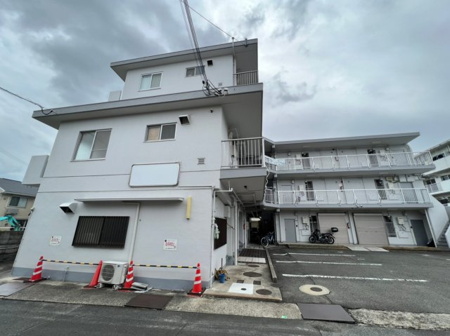 福田ハウスの外観