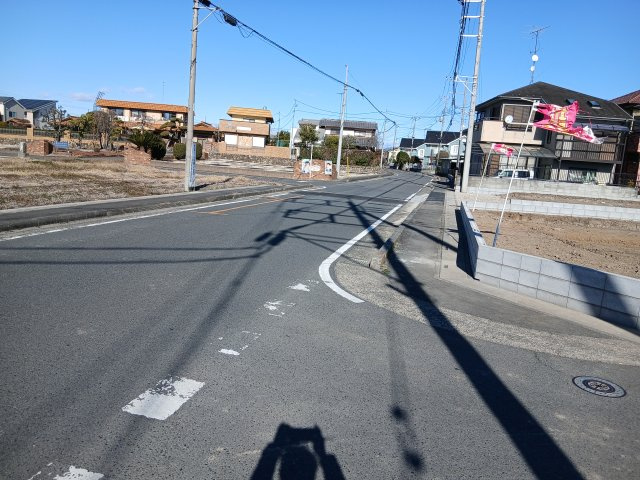 リーブルガーデン．S　吉見町東野第２　の前面道路含む現地写真|現地前面道路（2026年01月06日）撮影