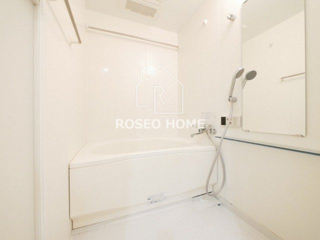 アプリーレ堺筋本町の浴室