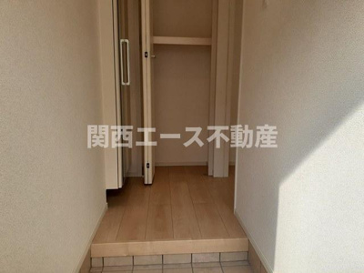 【玄関】 | Viola門真南