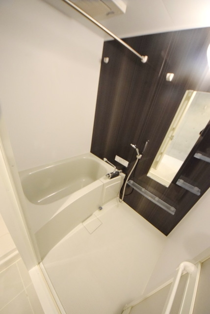 ALERO白山Ⅱの浴室|※別室参考写真です。