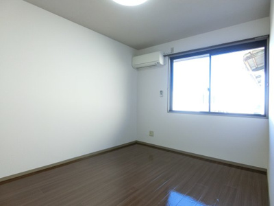 【洋室】 | エスポワール三柳A棟