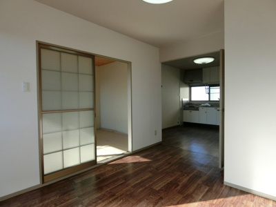 【居間・リビング】 | エスポワール三柳A棟