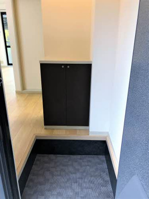 【玄関】 | ジェイナス