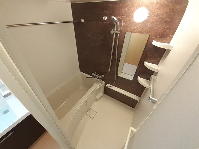 【浴室】 | コンフォール　ｆ | お風呂で日々の疲れを落としましょう