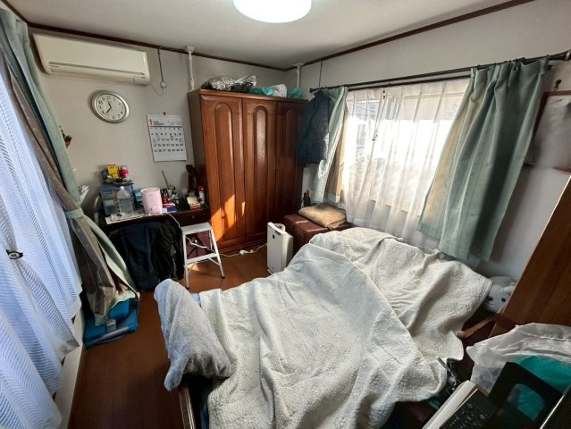 春日部市増富　中古戸建の洋室