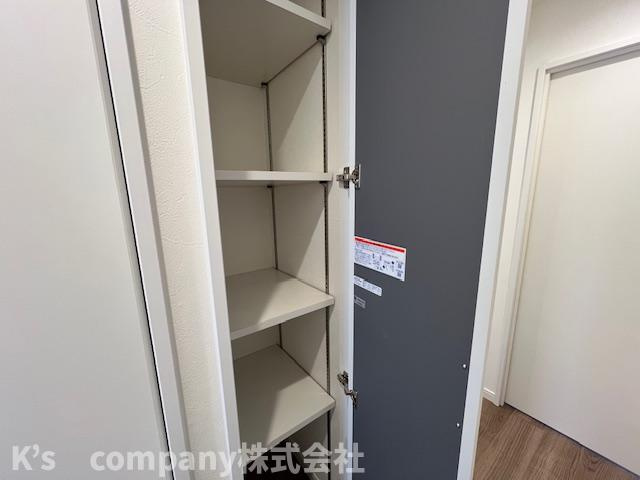 茅ヶ崎市赤松町　ハイマート辻堂3階の収納|3段式収納スペース◇